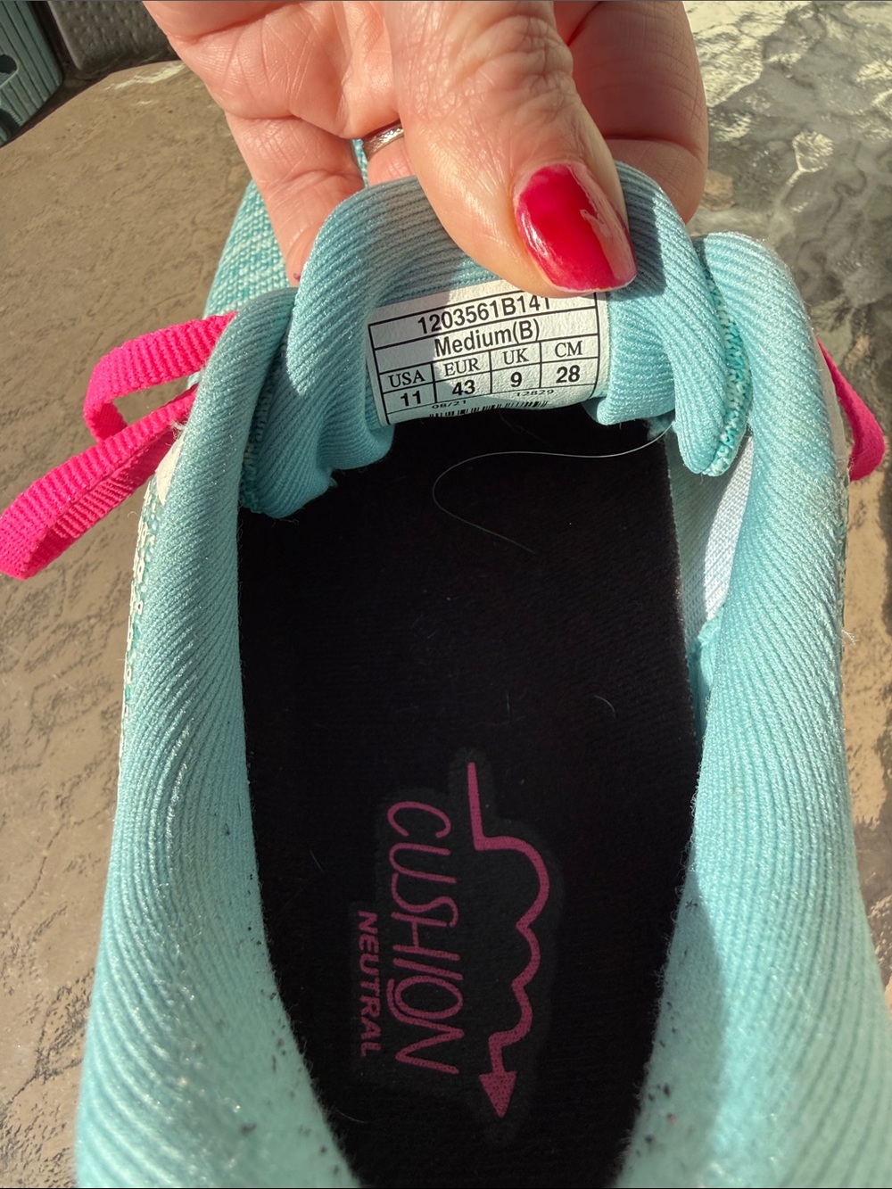 Brooks Women's Teal Knit Running Shoes with Pink Laces - Picture 3 of 3